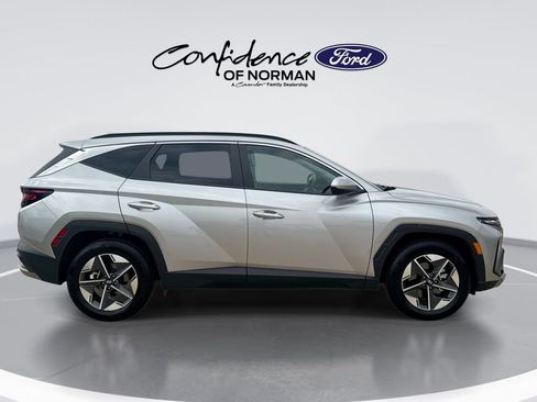 Used 2025 Hyundai Tucson SEL FWD image 10