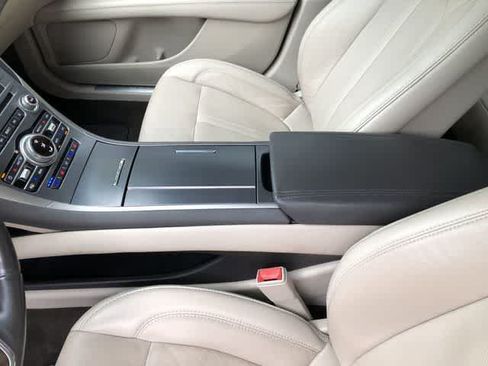 Used 2019 Lincoln MKZ Reserve FWD image 15