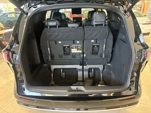New 2026 Toyota Sienna Platinum AWD/4WD image 6