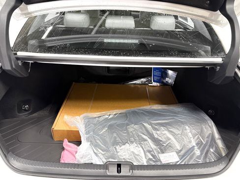 New 2025 Lexus ES 350 w/ Premium Package image 11