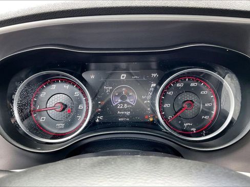 Used 2022 Dodge Charger SXT w/ Leather Interior Group RWD image 12