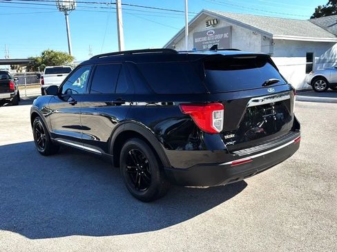 Used 2020 Ford Explorer XLT image 5