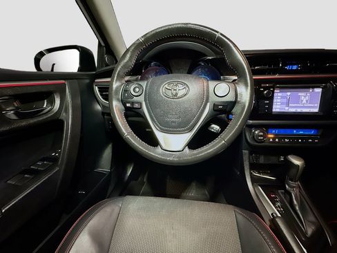 Used 2016 Toyota Corolla S Special Edition FWD image 31