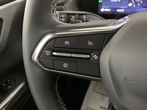 New 2026 Chevrolet Traverse LT w/ Driver Confidence Package image 22