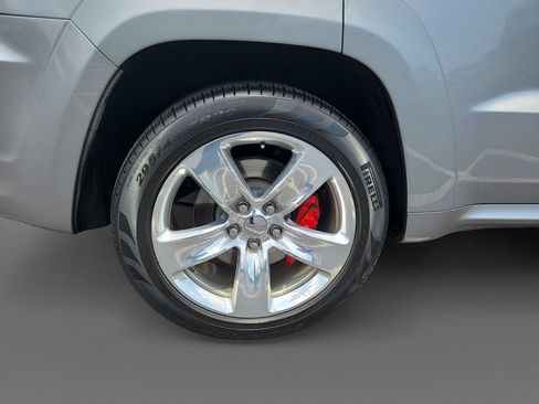 Used 2015 Jeep Grand Cherokee SRT w/ Trailer Tow Group IV AWD/4WD image 10