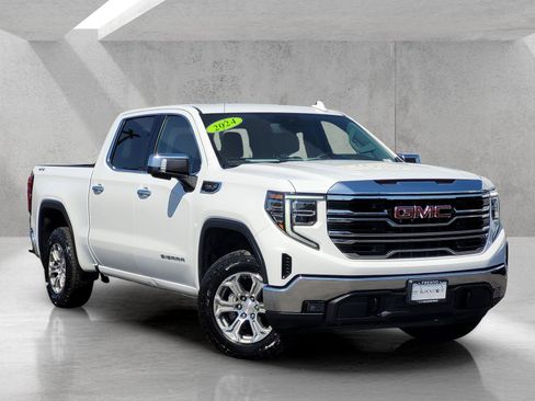 Used 2024 GMC Sierra 1500 SLT AWD/4WD image 1