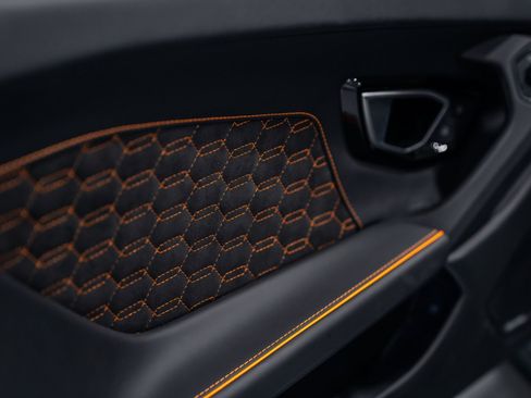Used 2024 Lamborghini Huracan EVO AWD/4WD image 15