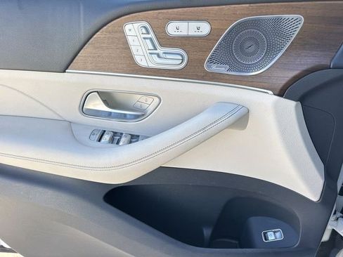 Used 2020 Mercedes-Benz GLE 350 image 22