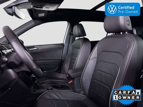 Certified 2022 Volkswagen Tiguan SEL R-Line image 22