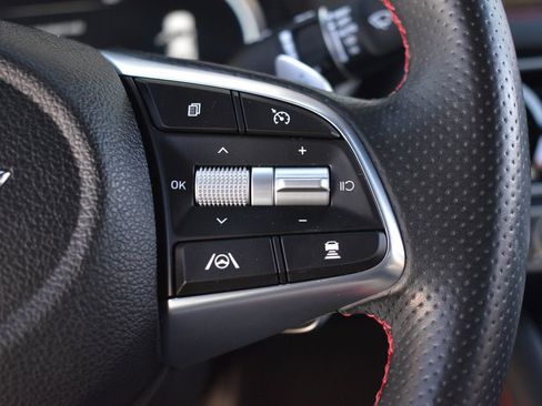 Used 2023 Genesis G70 3.3T w/ Sport Prestige Package image 27