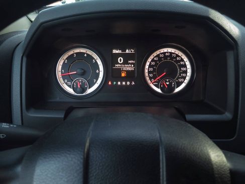 Used 2017 RAM 1500 Express AWD/4WD image 8