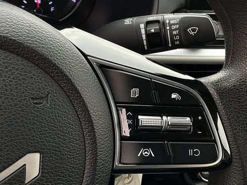 Used 2024 Kia Forte LXS image 22