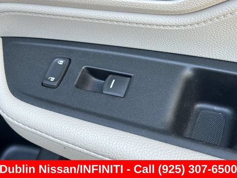 Used 2025 Honda Odyssey EX-L image 23