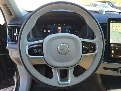 New 2026 Volvo XC90 T8 Ultra w/ Protection Package Premier image 26