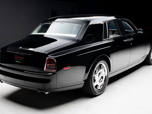Used 2009 Rolls-Royce Phantom image 32