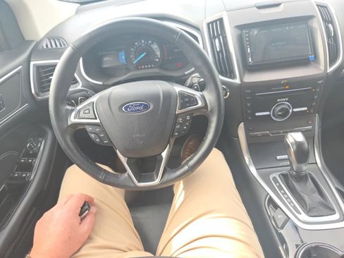 Used 2016 Ford Edge Titanium AWD/4WD image 19