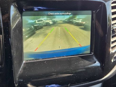Used 2021 Jeep Compass Latitude FWD image 21