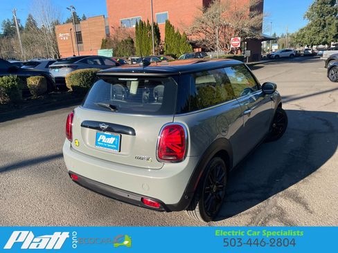 Used 2023 MINI Cooper SE image 8