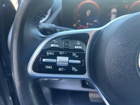 Used 2022 Mercedes-Benz GLA 250 4MATIC image 28