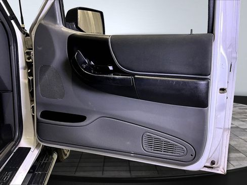 Used 2011 Ford Ranger XLT w/ Bright Trim Group image 26