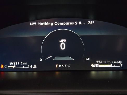 Certified 2022 Lincoln Nautilus AWD w/ Premium Package image 28