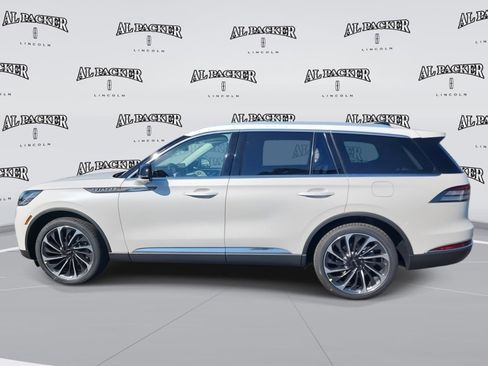 New 2026 Lincoln Aviator Reserve w/ Luxury Package image 2
