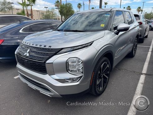 Used 2024 Mitsubishi Outlander SE FWD image 7