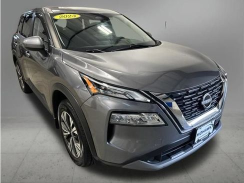 Used 2023 Nissan Rogue SV AWD/4WD image 8