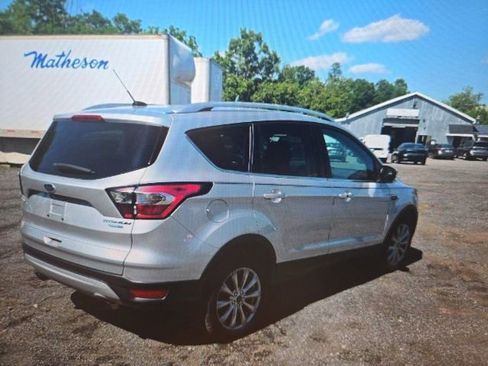 Used 2017 Ford Escape Titanium AWD/4WD image 3