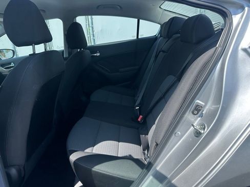 Used 2015 Kia Forte LX w/ Popular Package FWD image 7