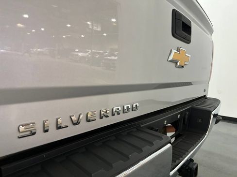 Used 2017 Chevrolet Silverado 1500 LT w/ Texas Edition RWD image 15