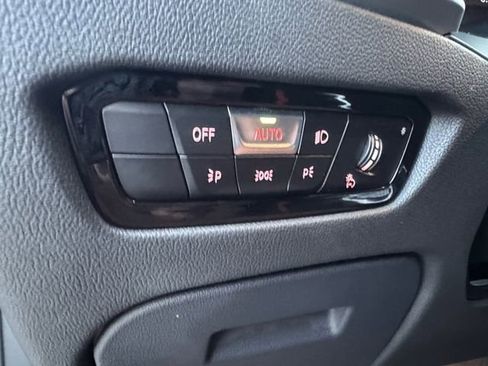 Used 2022 BMW 230i Coupe w/ Premium Package 2 image 6