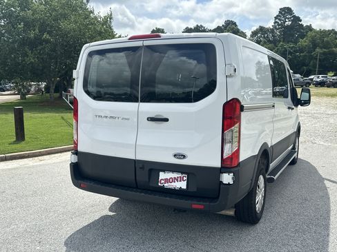 Used 2025 Ford Transit 250 Low Roof w/ Exterior Upgrade Package RWD image 5