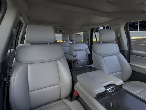 New 2026 Ford Expedition Active RWD image 11