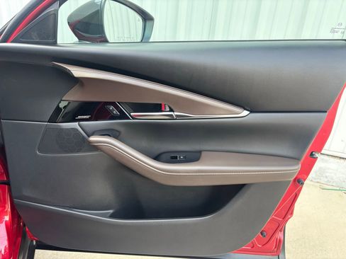 Certified 2024 MAZDA CX-30 2.5 Turbo w/ Premium Plus Pkg image 37