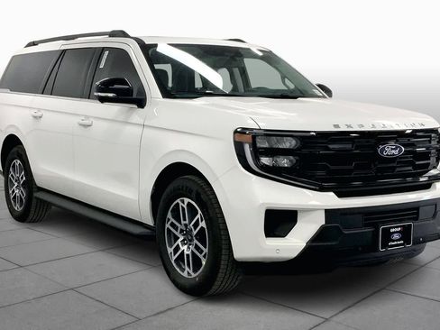 New 2025 Ford Expedition Max Active RWD image 2