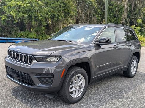 New 2025 Jeep Grand Cherokee Laredo X w/ Luxury Tech Group I image 9