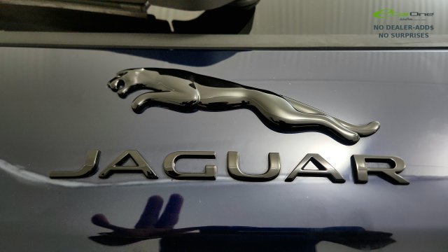 Used 2025 Jaguar F-PACE R-Dynamic S AWD/4WD image 34
