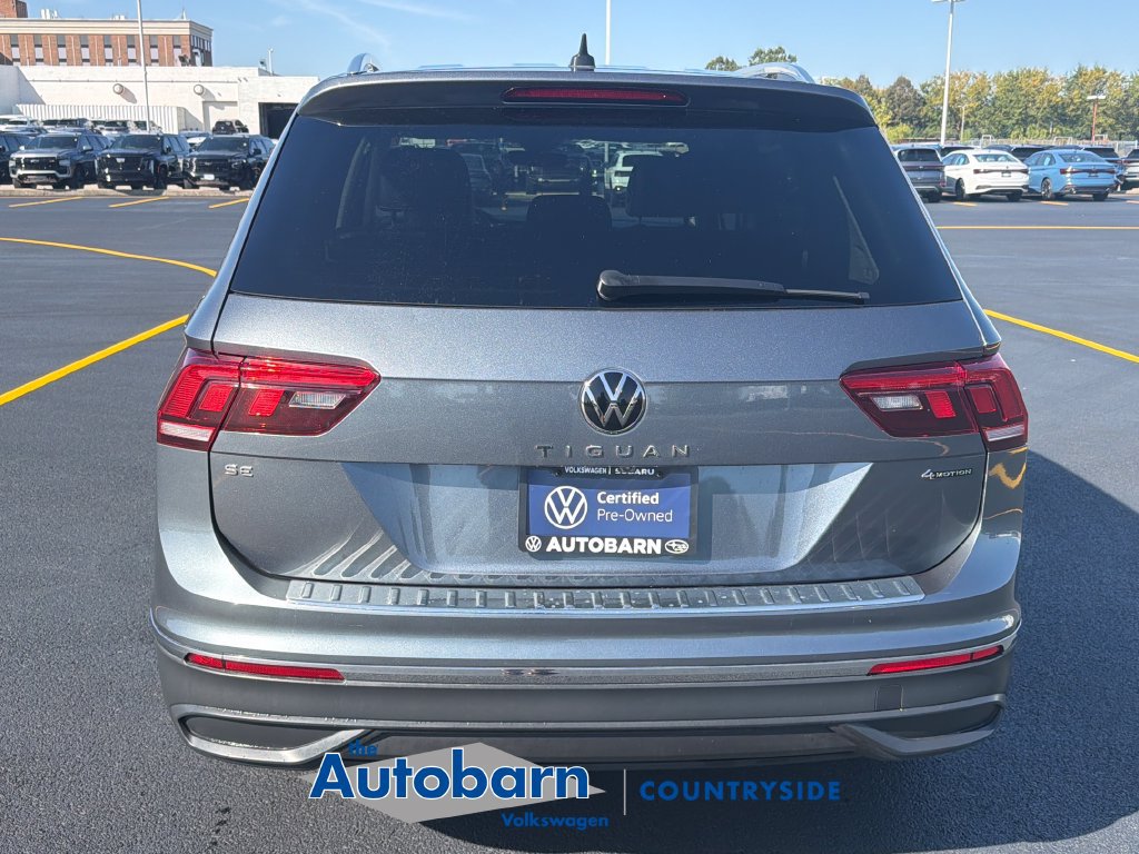 Certified 2023 Volkswagen Tiguan SE w/ Panoramic Sunroof Package AWD/4WD image 5