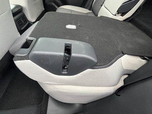 Used 2025 Toyota RAV4 XLE w/ Convenience Package image 37