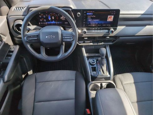 Used 2024 Chevrolet Colorado Trail Boss w/ Advanced Trailering Package image 25