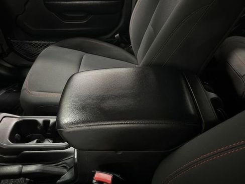 Used 2021 Jeep Wrangler Unlimited Rubicon image 18