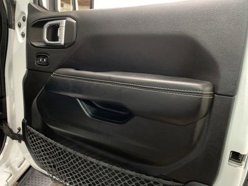 Used 2021 Jeep Wrangler Unlimited Sahara w/ Cold Weather Group image 79