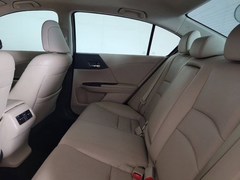 Used 2015 Honda Accord EX-L image 18