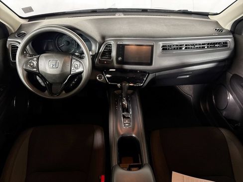 Used 2022 Honda HR-V EX image 12