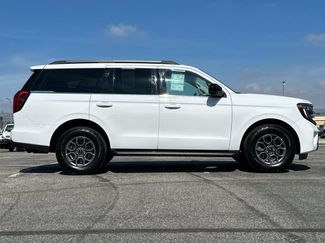 Certified 2025 Ford Expedition Active AWD/4WD video 2