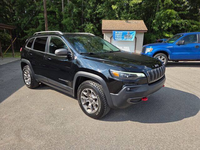 Used 2020 Jeep Cherokee Trailhawk w/ Cold Weather Group AWD/4WD image 8