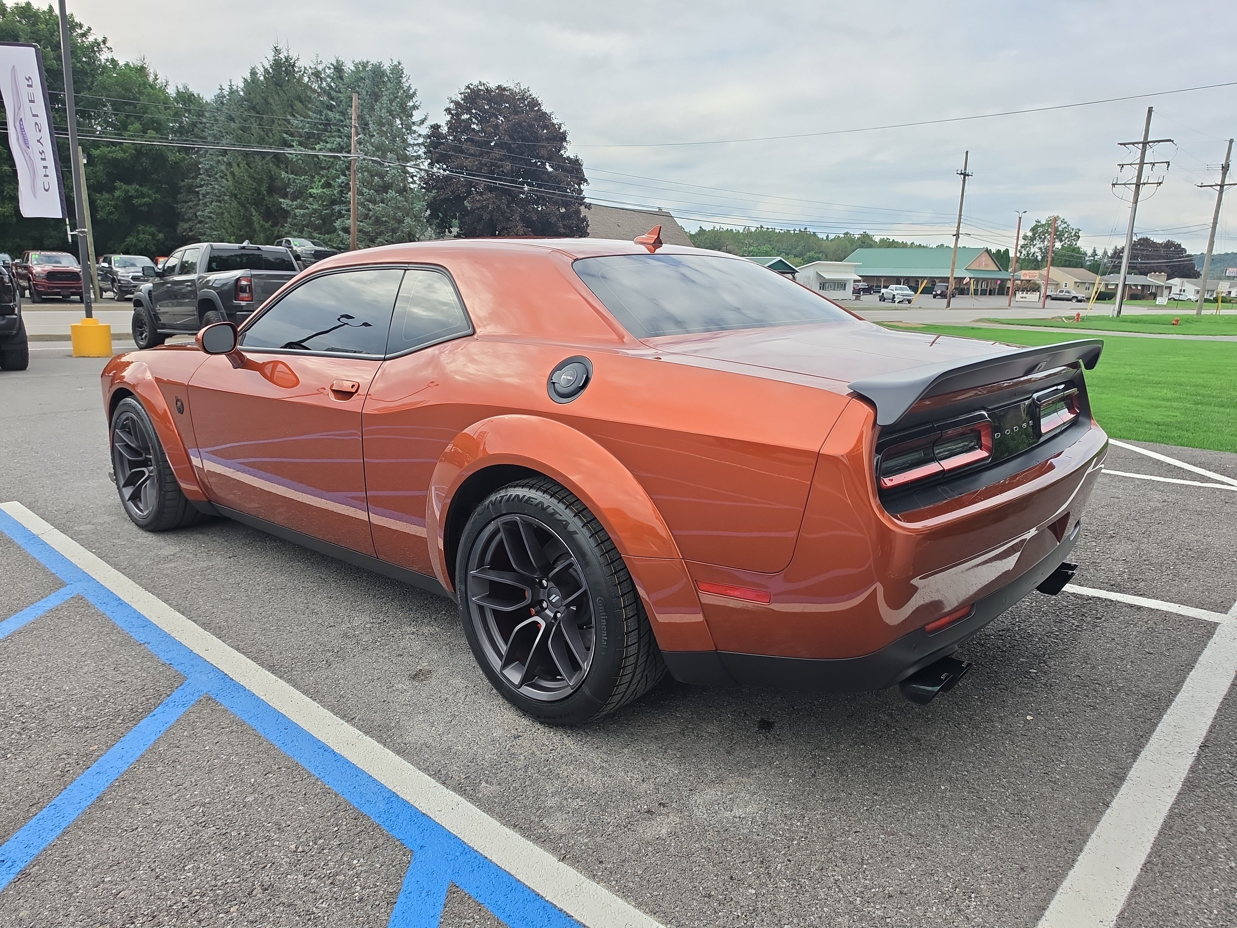 Used 2021 Dodge Challenger R/T Scat Pack RWD image 7