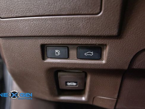 Used 2019 Lexus ES 350 w/ Accessory Package FWD image 13