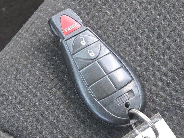Used 2017 Dodge Grand Caravan SE w/ Power Window Group FWD image 19
